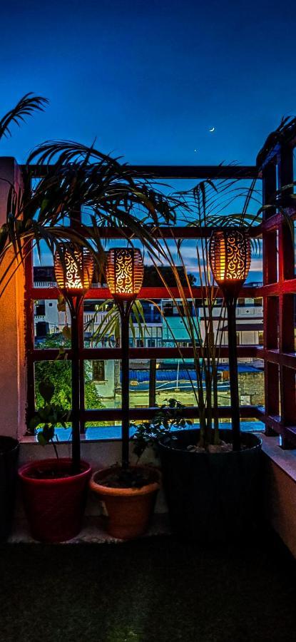 The White Canyon Hotel Varanasi Exterior foto