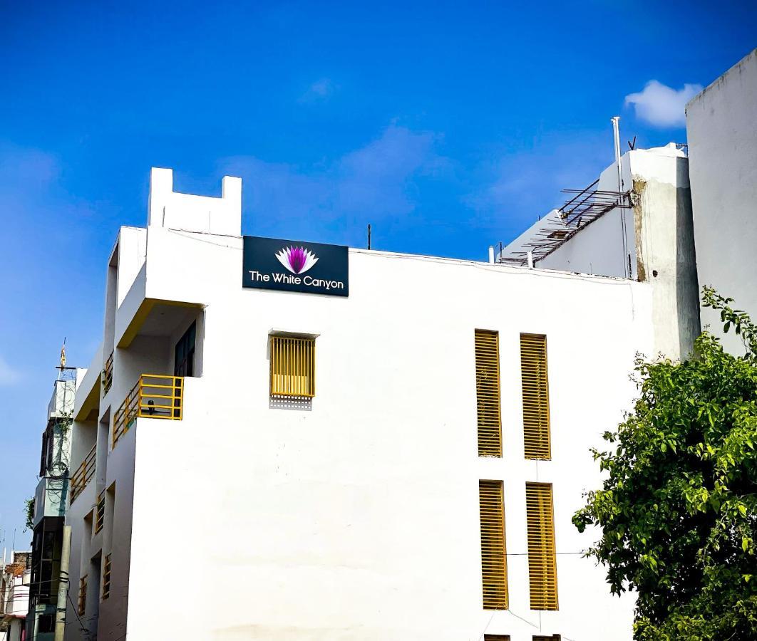 The White Canyon Hotel Varanasi Exterior foto